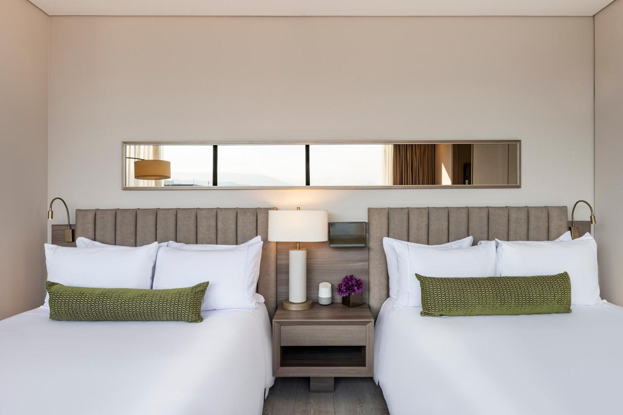 Hotel York Luxury Suites Medellin By Preferred Esterno foto